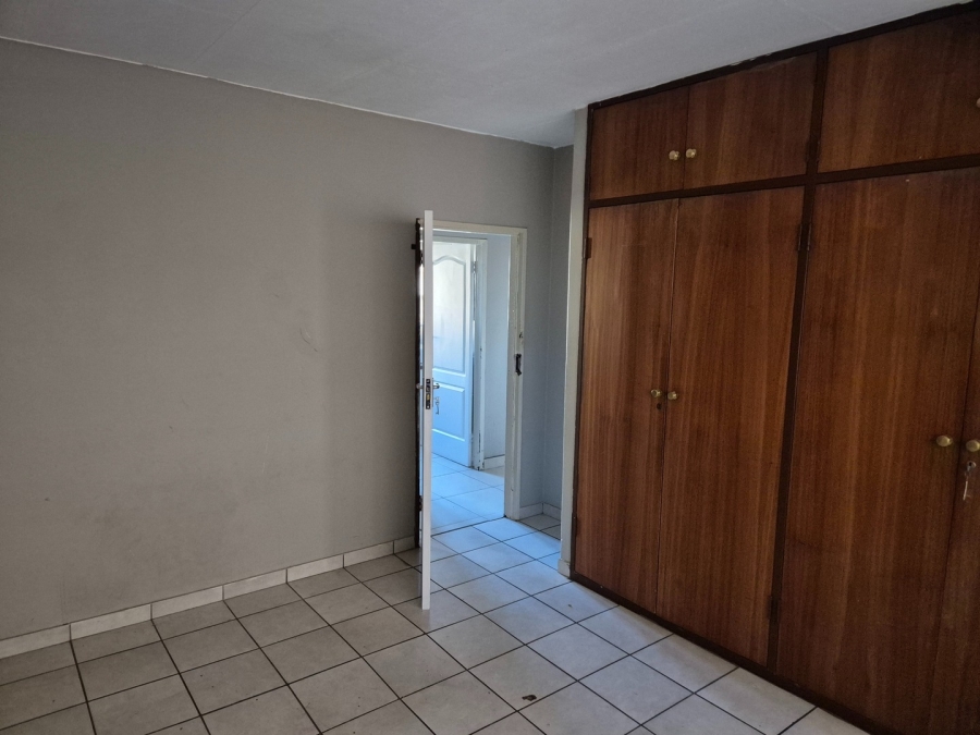 To Let 2 Bedroom Property for Rent in Die Bult North West
